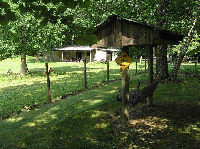 1200 T Crowe Road, Soddy Daisy, TN 37379