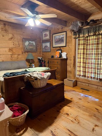 1200 T Crowe Road, Soddy Daisy, TN 37379