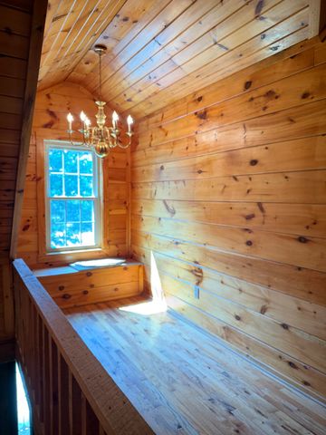 1200 T Crowe Road, Soddy Daisy, TN 37379