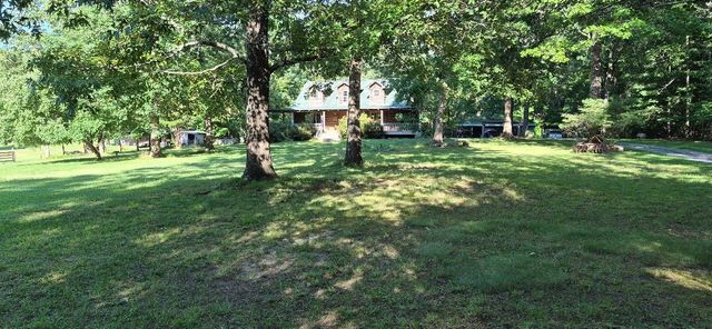 1200 T Crowe Road, Soddy Daisy, TN 37379