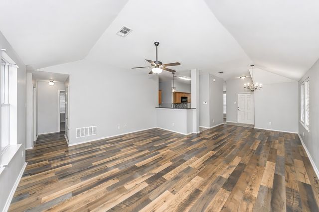 9249 Conestoga Drive, Fort Worth, TX 76131