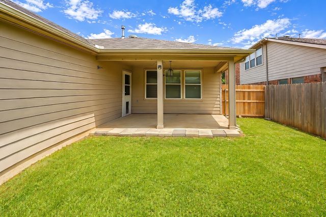 9249 Conestoga Drive, Fort Worth, TX 76131