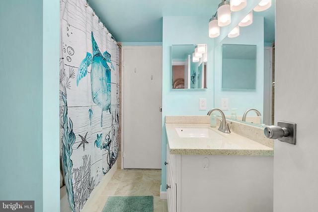 9400 COASTAL HWY #301, Ocean City, MD 21842