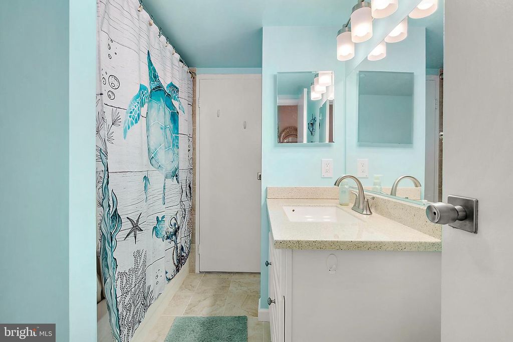 Image 23 of property listing at 9400 COASTAL HWY #301, Ocean City, MD 21842
