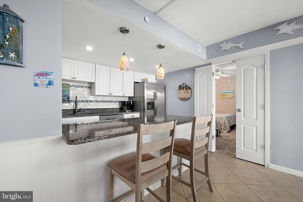 Image 9 of property listing at 9400 COASTAL HWY #301, Ocean City, MD 21842