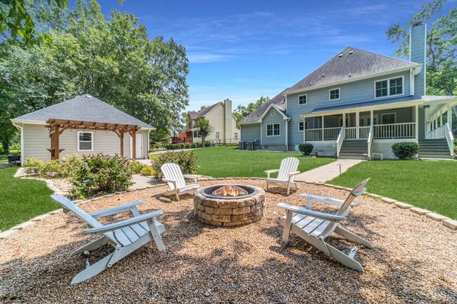 3530 Spring Creek Circle, Snellville, GA 30039