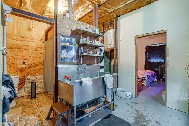 149 FM 934, Blum, TX 76627