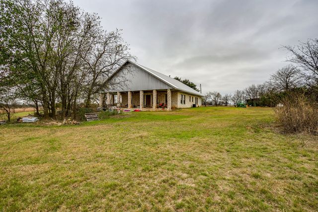 149 FM 934, Blum, TX 76627