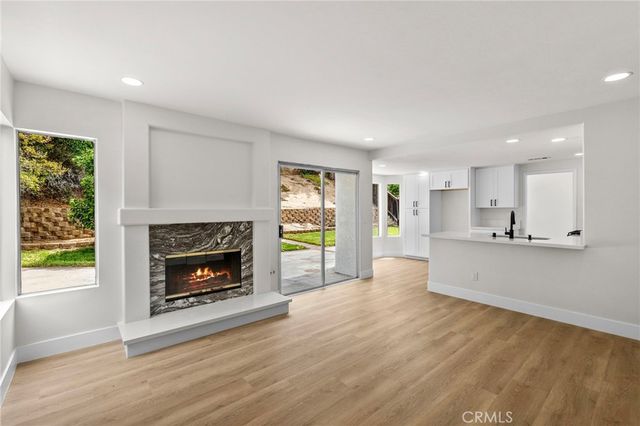 585 Hamilton Drive, Corona, CA 92879