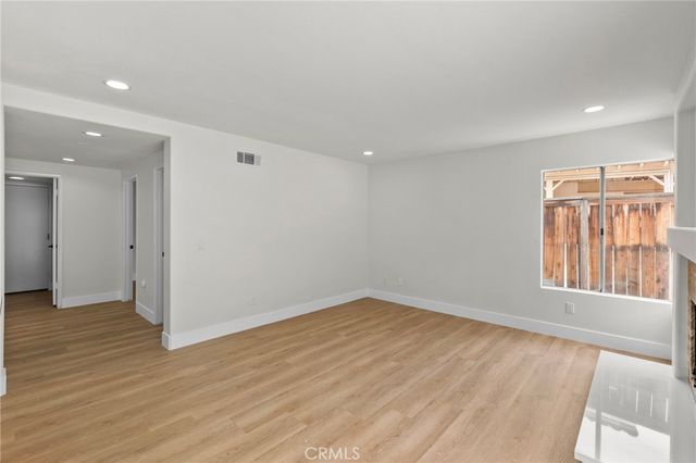 585 Hamilton Drive, Corona, CA 92879