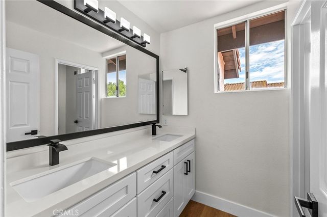 585 Hamilton Drive, Corona, CA 92879