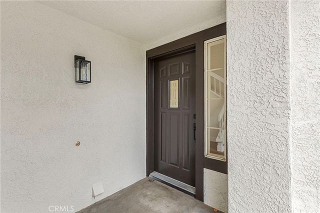 585 Hamilton Drive, Corona, CA 92879