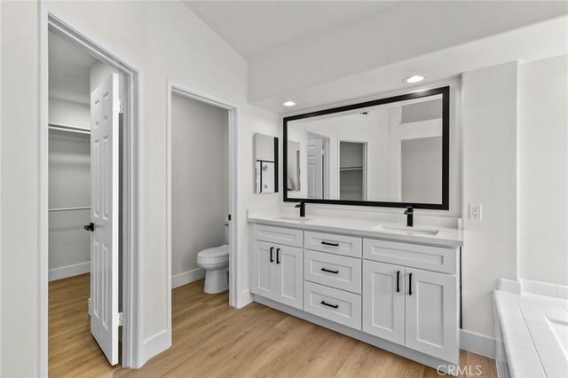 585 Hamilton Drive, Corona, CA 92879