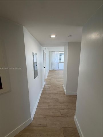 6365 Collins Avenue 1407, Miami Beach, FL 33141