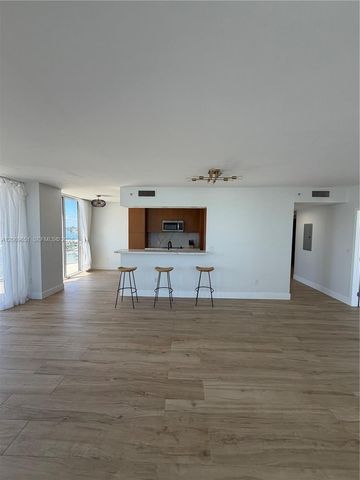 6365 Collins Avenue 1407, Miami Beach, FL 33141