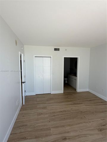 6365 Collins Avenue 1407, Miami Beach, FL 33141