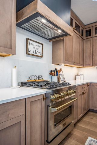 6501 Lazy B Drive, Pasco, WA 99301