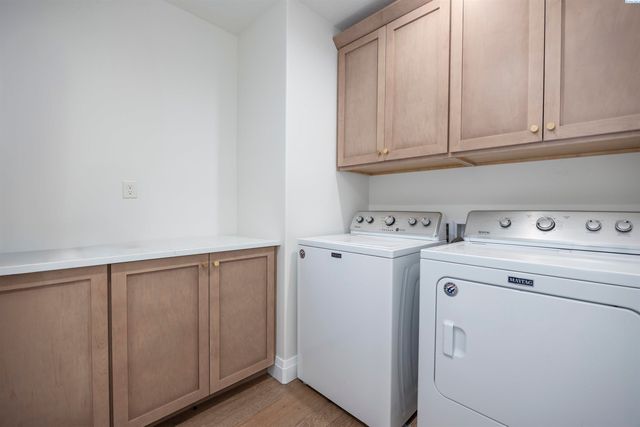 6501 Lazy B Drive, Pasco, WA 99301