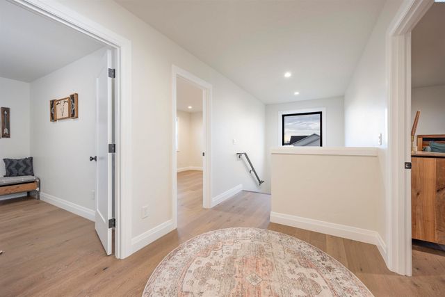 6501 Lazy B Drive, Pasco, WA 99301