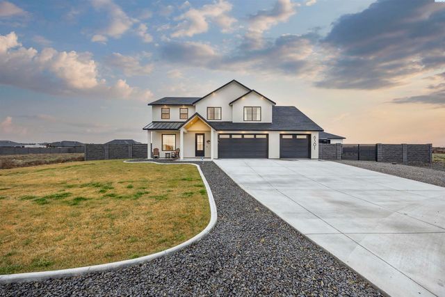 6501 Lazy B Drive, Pasco, WA 99301