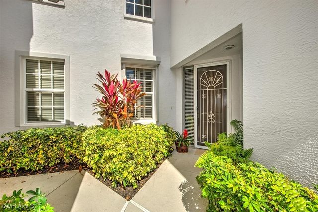8385 Whisper Trace LN N-104, Naples, FL 34114