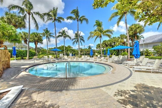 8385 Whisper Trace LN N-104, Naples, FL 34114
