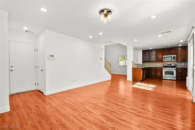 8850 Brindisi Park Avenue, Las Vegas, NV 89148