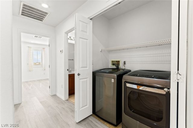 8850 Brindisi Park Avenue, Las Vegas, NV 89148