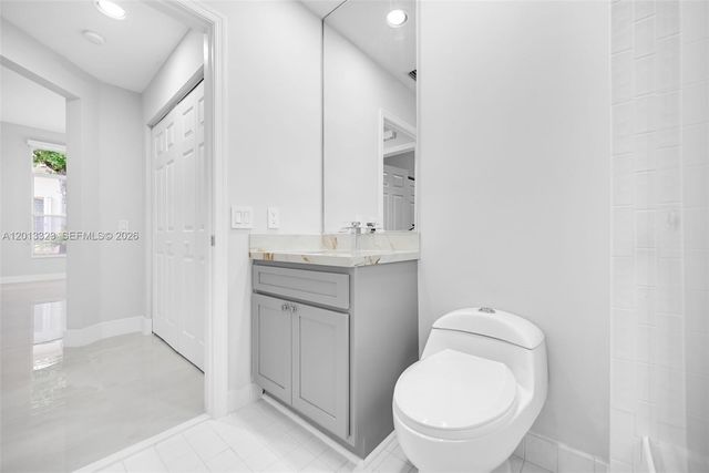 2553 Bay Pointe Drive, Weston, FL 33327