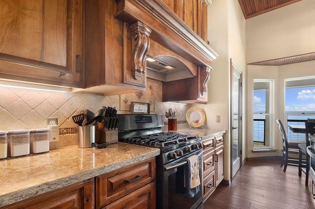 388 County Road 5597, Chireno, TX 75937