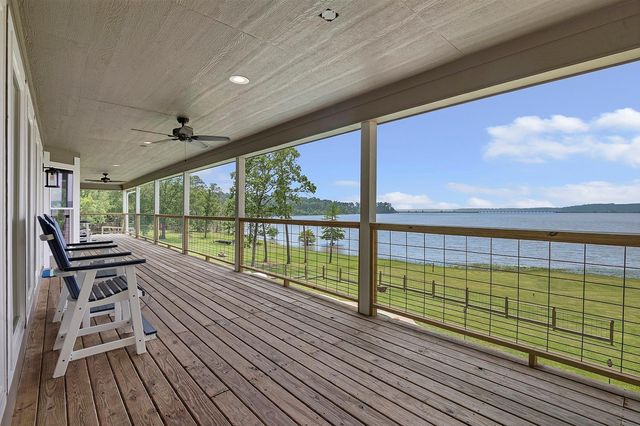 388 County Road 5597, Chireno, TX 75937