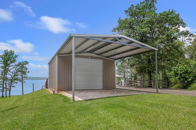 388 County Road 5597, Chireno, TX 75937