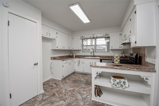 731 Dunwick Lane, Pasadena, TX 77502