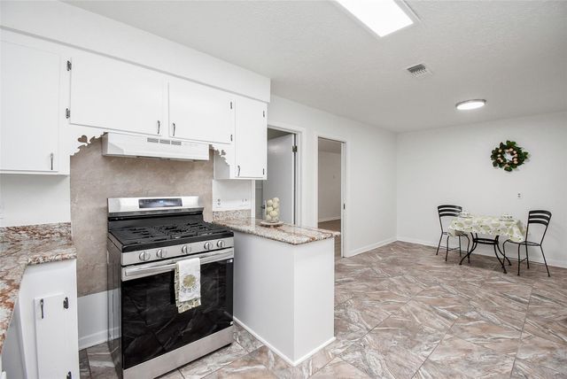 731 Dunwick Lane, Pasadena, TX 77502