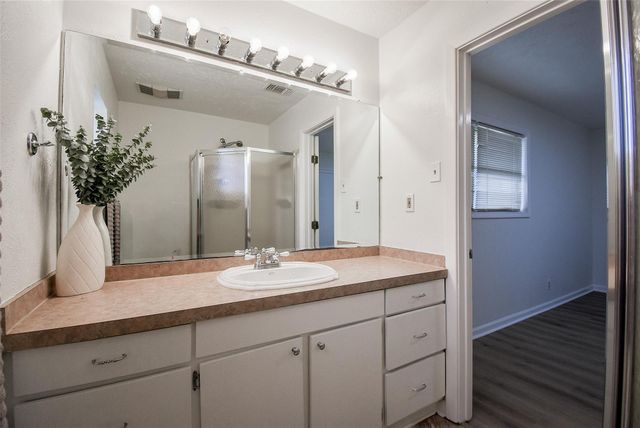 731 Dunwick Lane, Pasadena, TX 77502