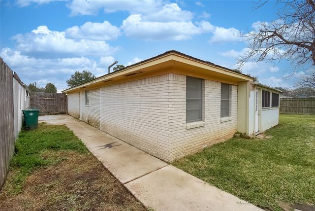 731 Dunwick Lane, Pasadena, TX 77502