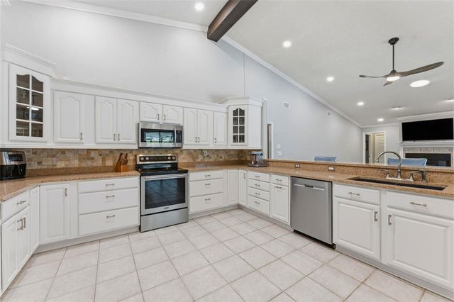 3285 TARPON WOODS BOULEVARD, Palm Harbor, FL 34685
