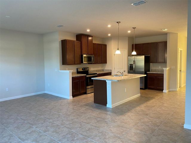 2716 PLEASANT CYPRESS CIRCLE, Kissimmee, FL 34741