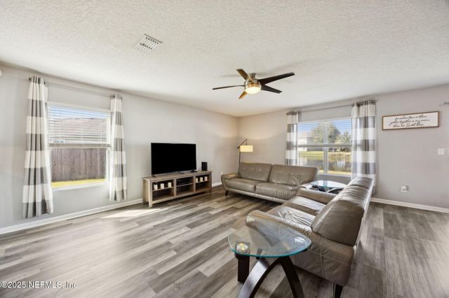 3580 SUMMIT OAKS Drive, Green Cove Springs, FL 32043