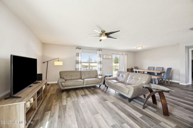 3580 SUMMIT OAKS Drive, Green Cove Springs, FL 32043