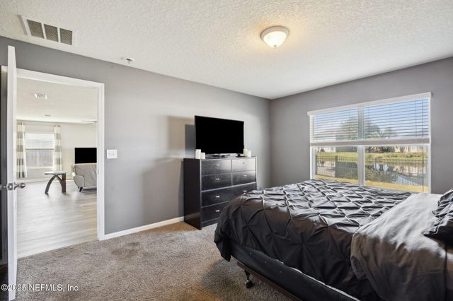 3580 SUMMIT OAKS Drive, Green Cove Springs, FL 32043