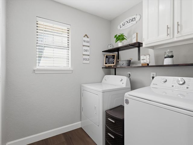 3109 Emerald Street, Bedford, TX 76021