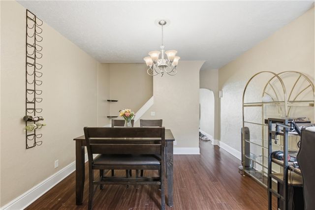 5276 Holmes St, Lawrenceville, PA 15201