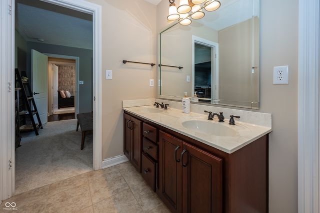 2540 Wineland Creek Drive, Carmel, IN 46074