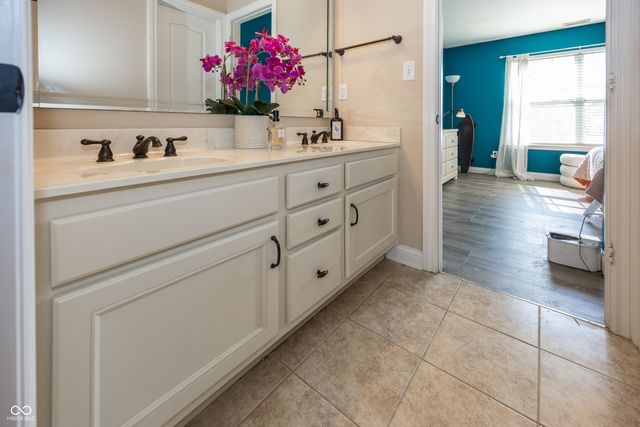 2540 Wineland Creek Drive, Carmel, IN 46074