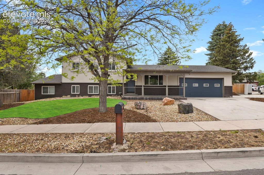 256 S Murray Boulevard, Colorado Springs, CO 80916 — exterior