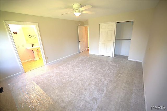 11161 Crickett Hill Drive, St Louis, MO 63146