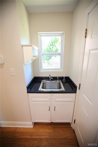 11161 Crickett Hill Drive, St Louis, MO 63146