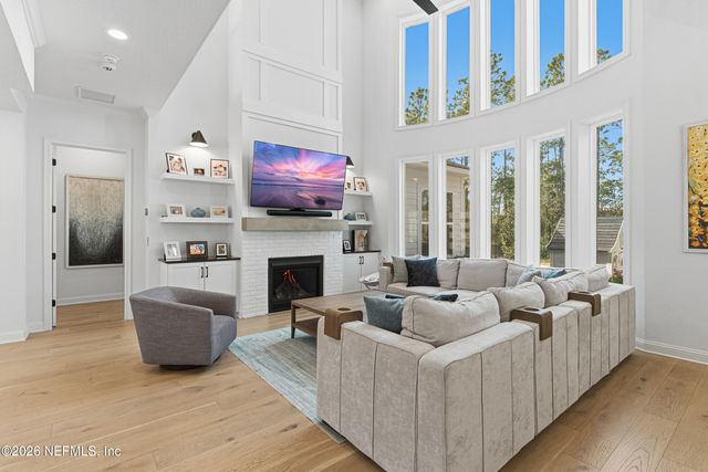 588 SEAGROVE Drive, Ponte Vedra, FL 32081