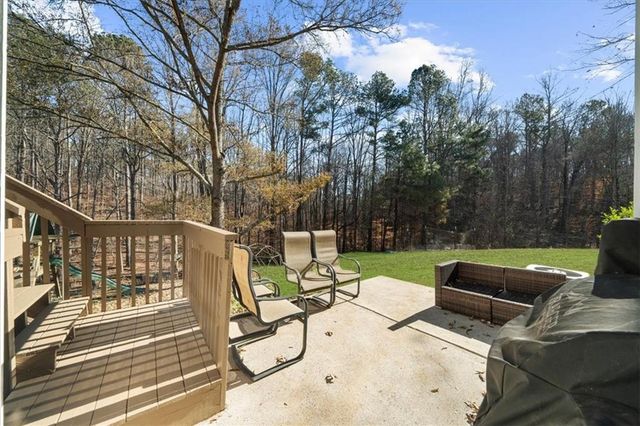 8785 Amberfield Drive, Gainesville, GA 30506